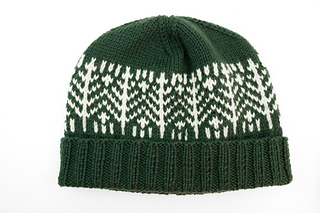 Beginner Colourwork Toque in #147 - Hunter Green, featuring Chart 1 (Trees).