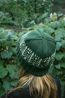 Beginner Colourwork Toque in #147 - Hunter Green, featuring Chart 1 (Trees).