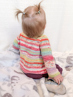 Size 2 knit in Estelle Evolution Celebration Sock Q60201 - Tropical.