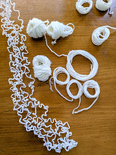 salvaged yarn before and after steaming