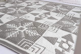 Frosty Pines Throw