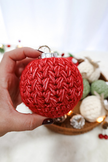 Maplewood Bauble Set