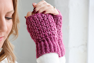 The Maplewood Wrist Warmers