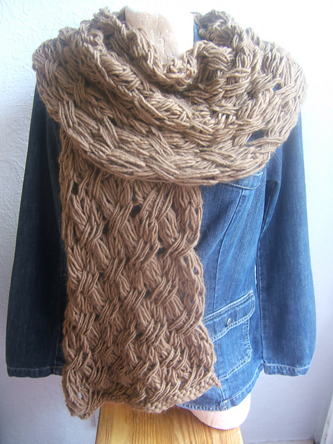 criss cross shawl wrapping