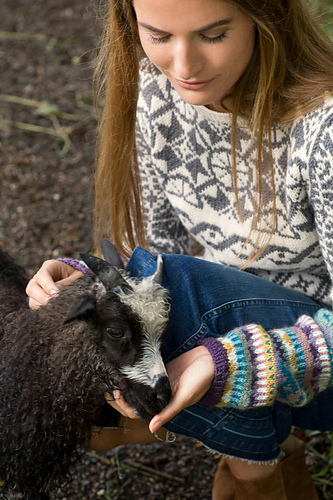 328-09 Rings & Roses Mønstergenser - Bente Presterud