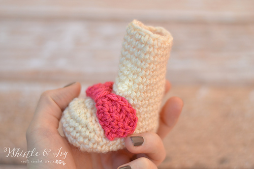 Simple Newborn Booties photo 1