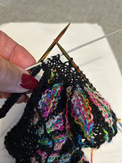 Use smallest needle for k3tog including two ds