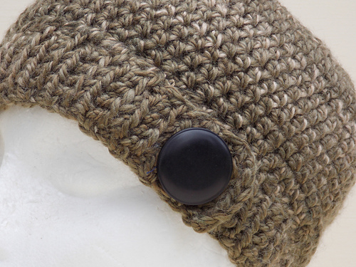 Beanie with a ribbed band photo 2