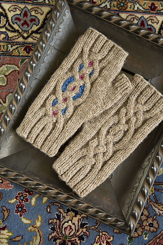 Ravelry: Braided Hand pattern by Bonnie Dean