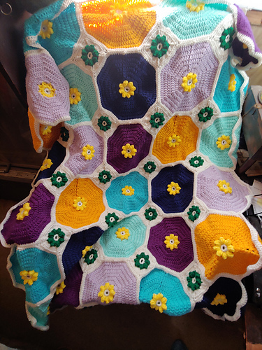 Big Colorful Throw & Pillows photo 1