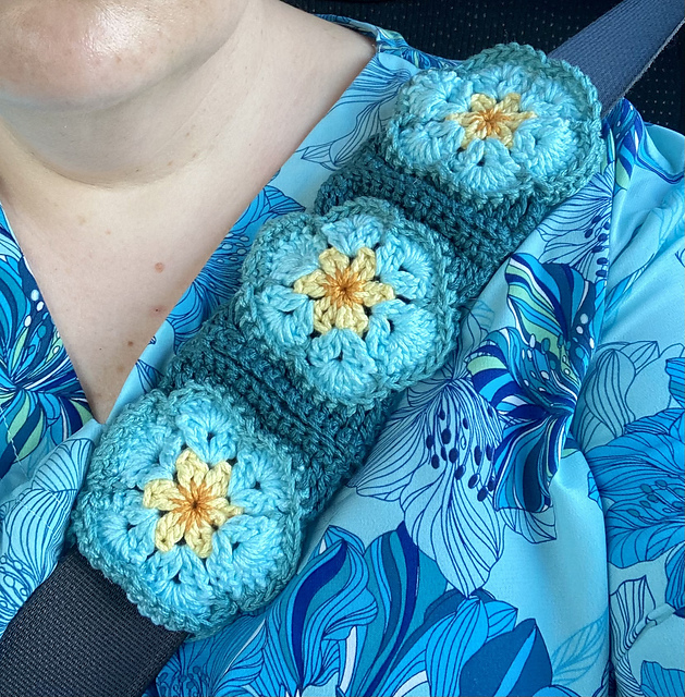 Ravelry Wildflower Seat Belt Cover pattern by Clare Gould