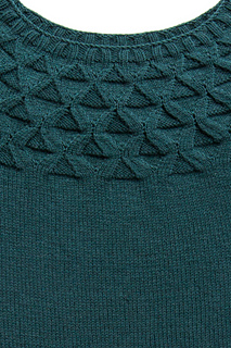 Kirigami Pullover, Knitting Pattern by Gudrun Johnston