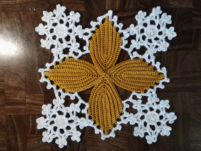Square for a Tidy or Bedspread