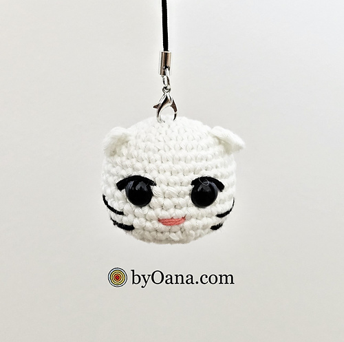 Cat keychain