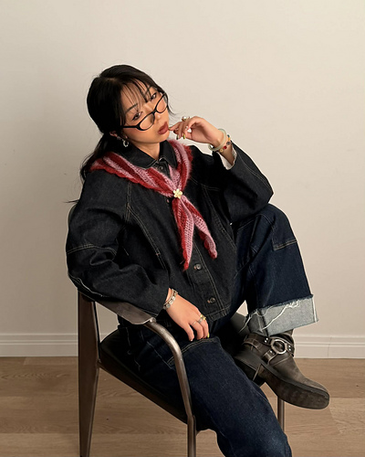 scallop striped triangle scarf 다른 모습 3