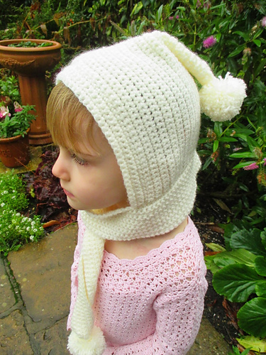 Hooded Pixie scarf photo 1