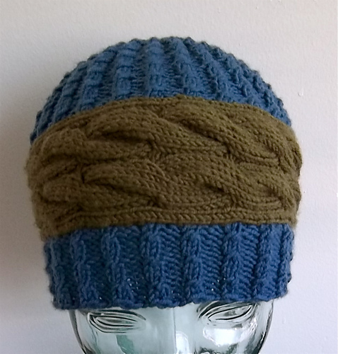 Ravelry: cabled toque pattern by Carolyn Doe
