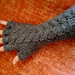 Half Finger Gorey Gloves pattern 