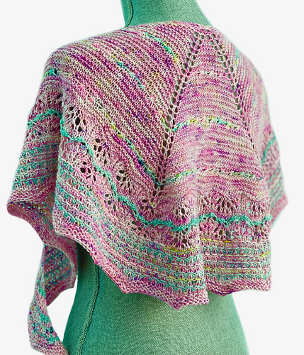 Ravelry: Raspberry Cordial Shawlette pattern by Casapinka