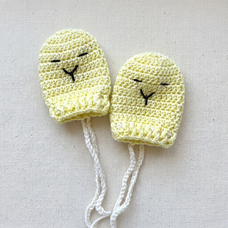 free baby mitts pattern by knitpal
