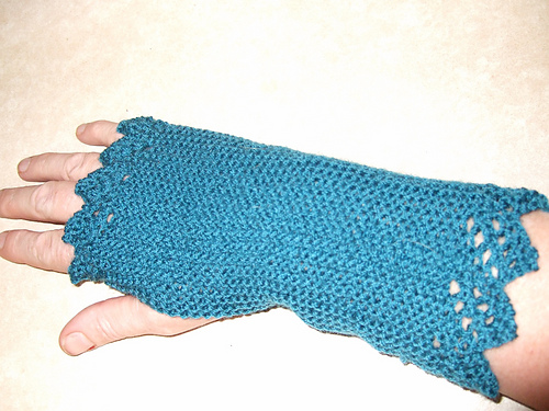 garter lace mittens