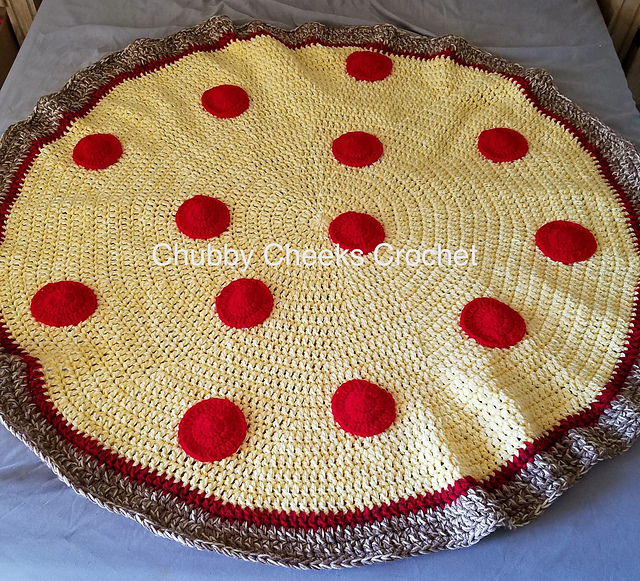 Ravelry: Pizza Blanket pattern by Chubby Cheeks Crochet