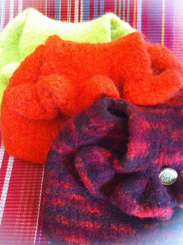Chin-dar Flouncy Felted Bag photo 2