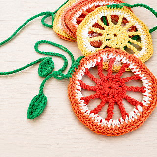 Citrus garland by cocoflower
