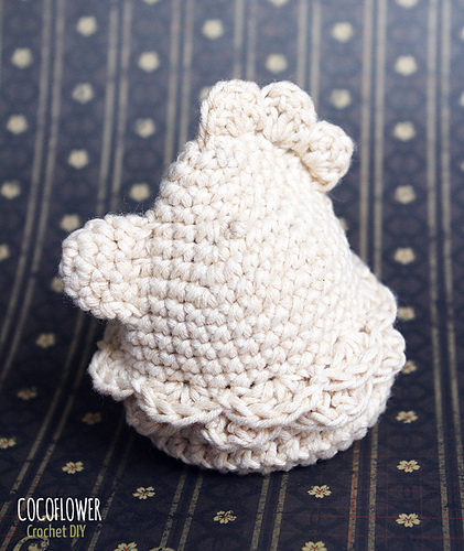 Crochet Easter Hen Eggcup & Egg cover photo 3