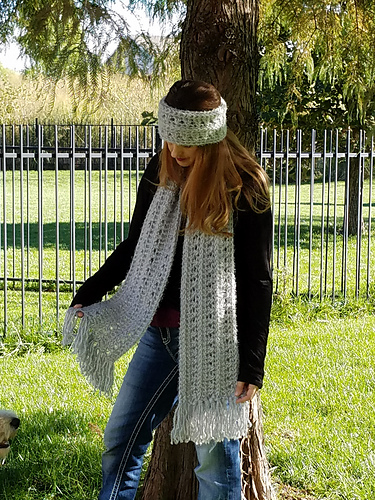 Hugs and Kisses Scarf Set photo 1