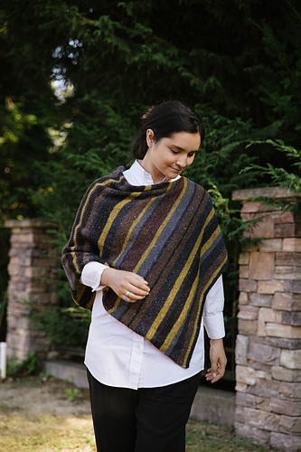Lucky_Stripe_Poncho_CM_Colors-