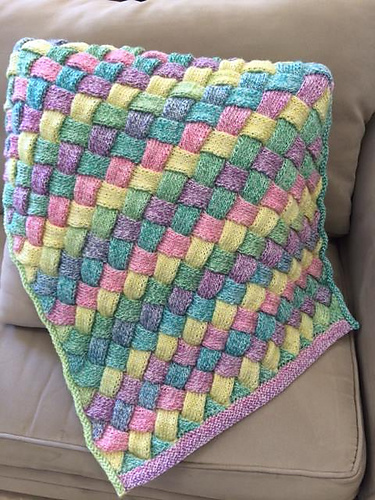 Entrelac Baby Blanket photo 6