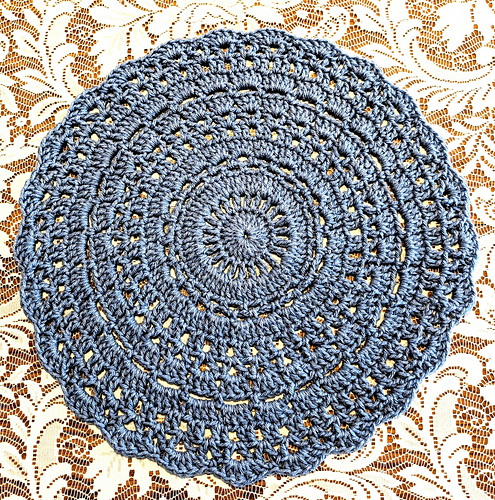 Scallop Mandala Placemat