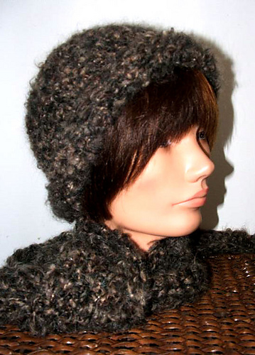Free and Easy Scarf and Hat photo 2
