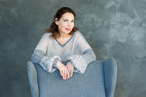 Genser Queen - Colors In Your Life