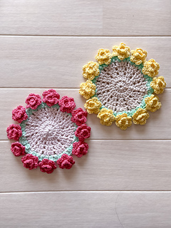Ravelry: Flower Bouquet Coaster pattern by Tomoko Hori