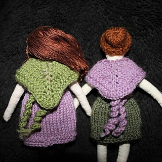 The lavender shawl has the kfb increases.