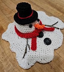 Melting snowman from the left crochet pattern