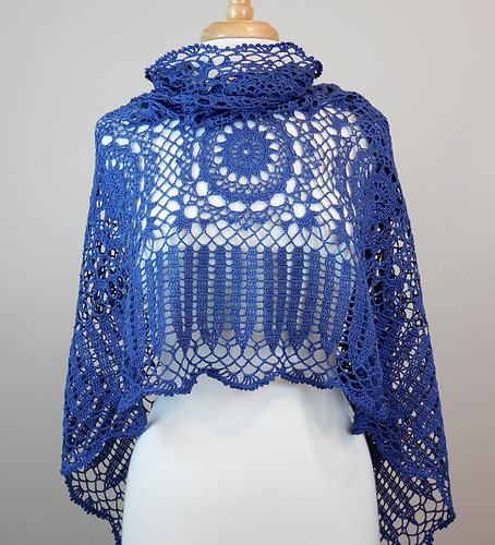 Elegant Motif Shawl photo 5
