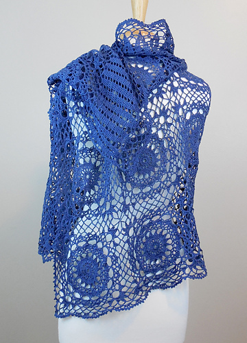 Elegant Motif Shawl photo 7