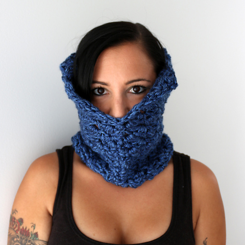 Mountainer Neck Cozy photo 1