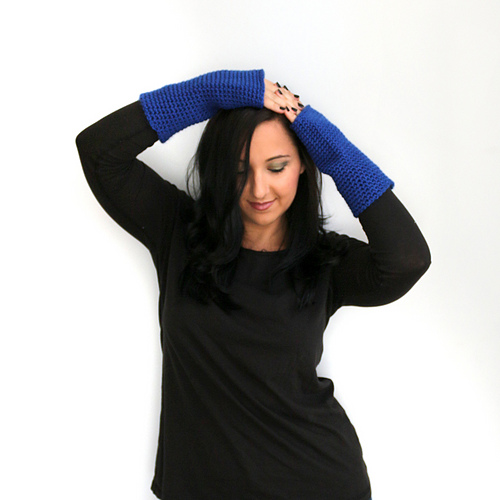 Astor Fingerless Gloves photo 2