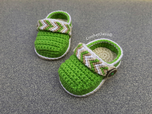 Ravelry: Tribal Baby Clogs pattern by Crochet Oasis