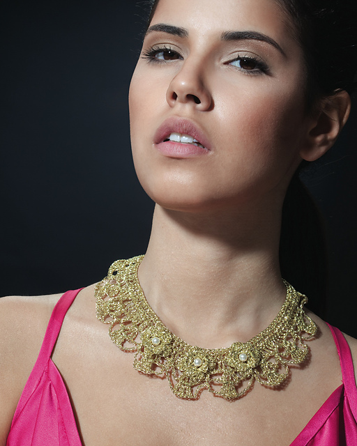 Ravelry Golden Daisy Necklace pattern by Esther Zadock