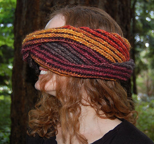 Ravelry: Metamorph pattern by Jeny Staiman