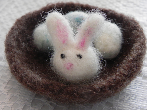 Felted Spring Nest photo 3
