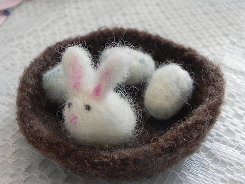 Felted Spring Nest photo 2