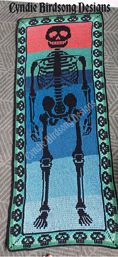 Monique's tester Skelly in a totally unique color pallet, with one of the optional borders! 