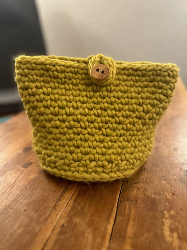 It's Just a Crochet Basket photo 3