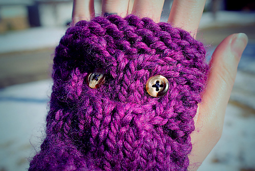 Owl Wristees and Twisted Cowl photo 2